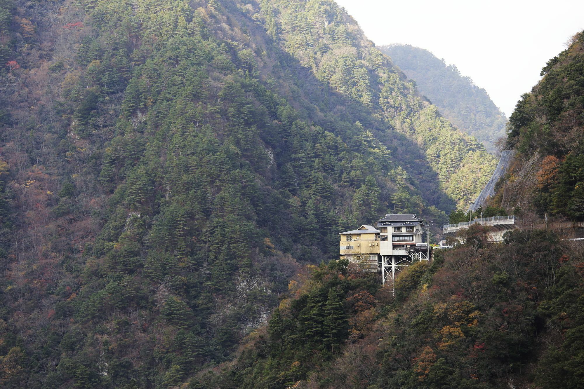 Iya Onsen Hotel Miyoshi  Exterior photo